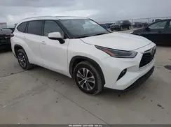 5TDGZRAH1MS532745 2021 TOYOTA HIGHLANDER