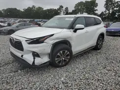 5TDGZRAH1NS102263 2022 TOYOTA HIGHLANDER