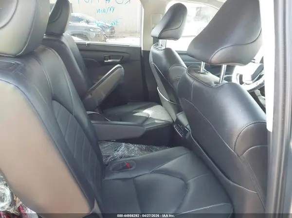 5TDGZRAH1NS127552 2022 TOYOTA HIGHLANDER - Image 8