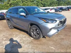 5TDGZRAH1NS131682 2022 TOYOTA HIGHLANDER
