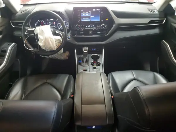 5TDGZRAH1NS135845 2022 TOYOTA HIGHLANDER - Image 8