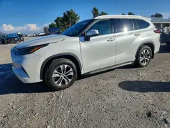 5TDGZRAH1NS142388 2022 TOYOTA HIGHLANDER