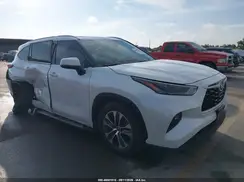 5TDGZRAH1NS555637 2022 TOYOTA HIGHLANDER