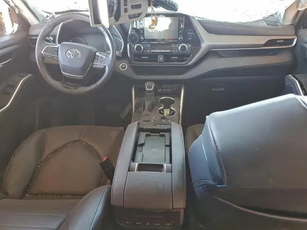 5TDGZRAH2LS011029 2020 TOYOTA HIGHLANDER - Image 8