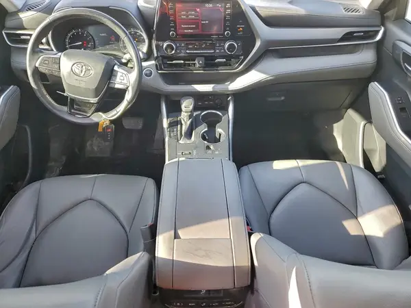 5TDGZRAH2LS509747 2020 TOYOTA HIGHLANDER - Image 8