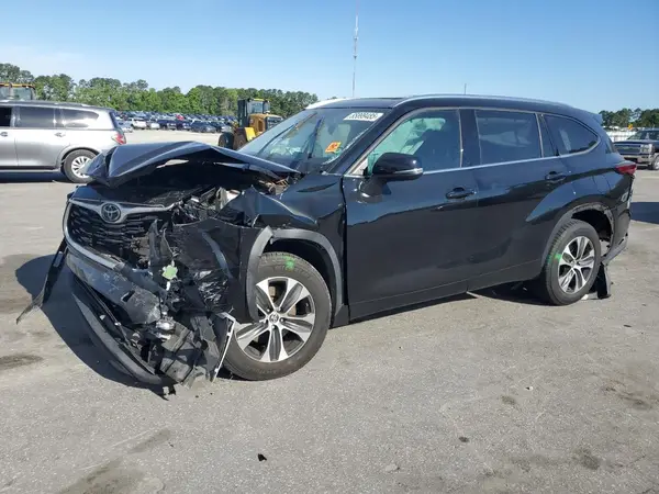 5TDGZRAH2MS043917 2021 TOYOTA HIGHLANDER - Image 1