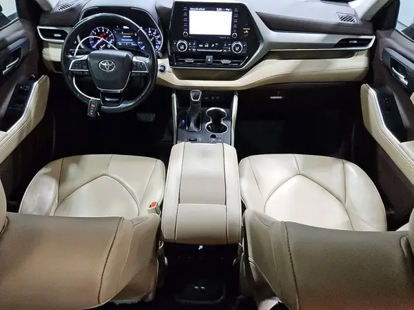 5TDGZRAH2MS525657 2021 TOYOTA HIGHLANDER - Image 8