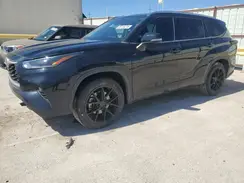 5TDGZRAH2MS528977 2021 TOYOTA HIGHLANDER