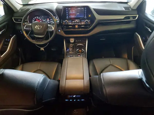 5TDGZRAH2MS533306 2021 TOYOTA HIGHLANDER - Image 8