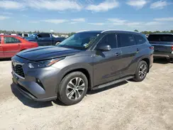 5TDGZRAH2NS097543 2022 TOYOTA HIGHLANDER