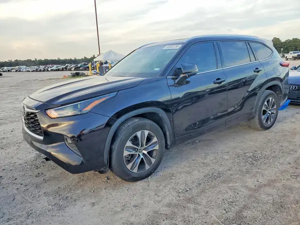 5TDGZRAH2NS125728 2022 TOYOTA HIGHLANDER - Image 1