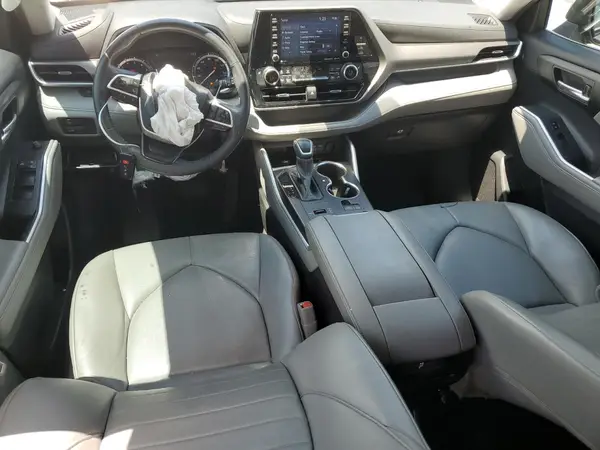 5TDGZRAH2NS134512 2022 TOYOTA HIGHLANDER - Image 8