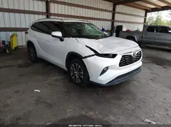 5TDGZRAH2NS142478 2022 TOYOTA HIGHLANDER