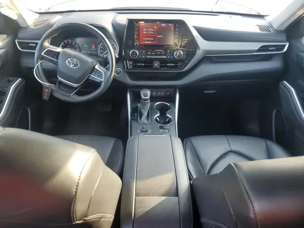 5TDGZRAH2NS544663 2022 TOYOTA HIGHLANDER - Image 8