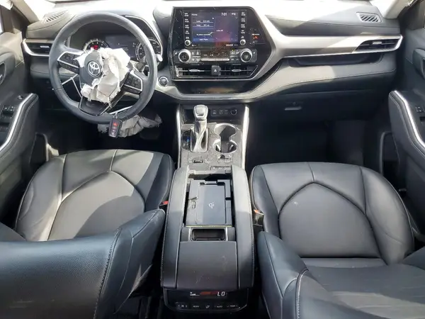5TDGZRAH2NS549152 2022 TOYOTA HIGHLANDER - Image 8