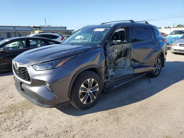 5TDGZRAH2NS550253 2022 TOYOTA HIGHLANDER - Image 1