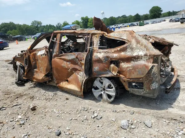 5TDGZRAH3LS018362 2020 TOYOTA HIGHLANDER - Image 2
