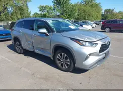 5TDGZRAH3LS505674 2020 TOYOTA HIGHLANDER