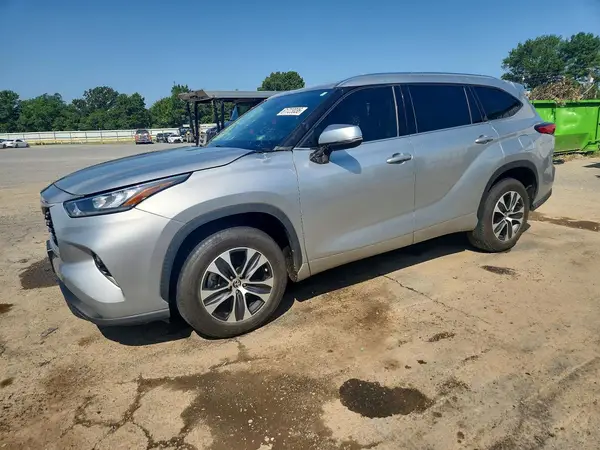 5TDGZRAH3LS508445 2020 TOYOTA HIGHLANDER - Image 1
