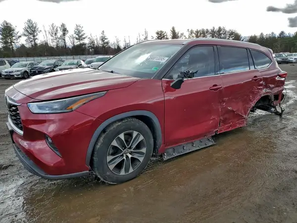 5TDGZRAH3MS034904 2021 TOYOTA HIGHLANDER - Image 1