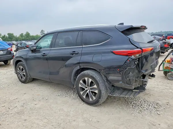 5TDGZRAH3MS040329 2021 TOYOTA HIGHLANDER - Image 2