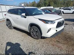 5TDGZRAH3MS047829 2021 TOYOTA HIGHLANDER