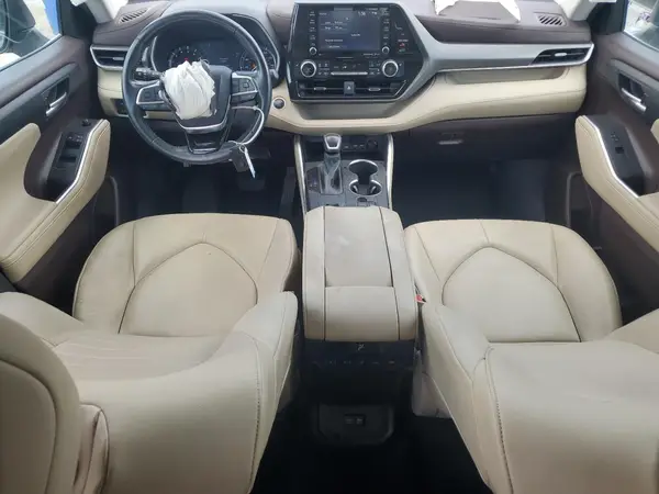 5TDGZRAH3MS060046 2021 TOYOTA HIGHLANDER - Image 8