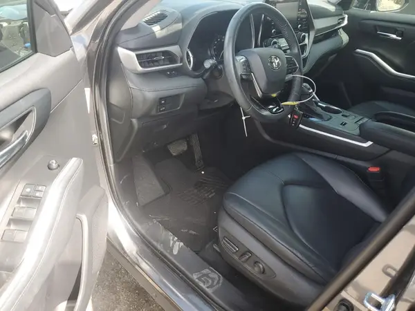 5TDGZRAH3MS087456 2021 TOYOTA HIGHLANDER - Image 8
