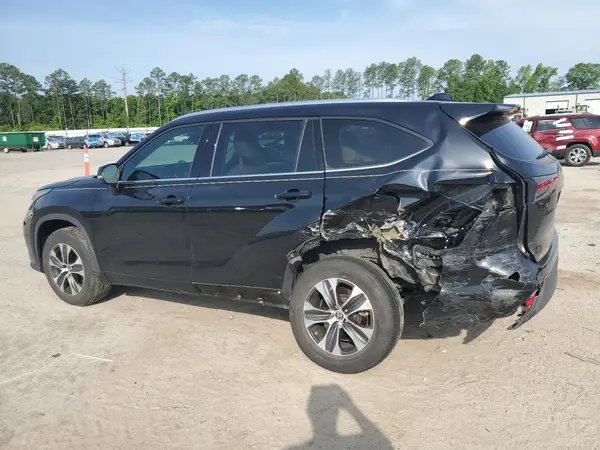 5TDGZRAH3MS518829 2021 TOYOTA HIGHLANDER - Image 2