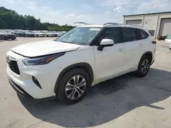 5TDGZRAH3MS521049 2021 TOYOTA HIGHLANDER