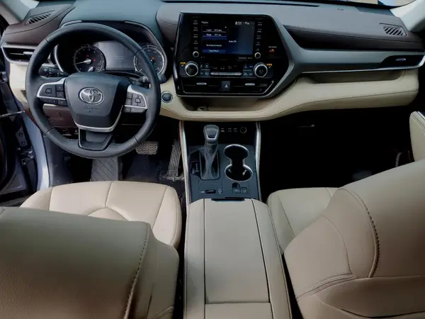 5TDGZRAH3NS102958 2022 TOYOTA HIGHLANDER - Image 8