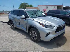 5TDGZRAH3NS128976 2022 TOYOTA HIGHLANDER