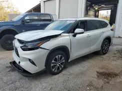 5TDGZRAH3NS129786 2022 TOYOTA HIGHLANDER