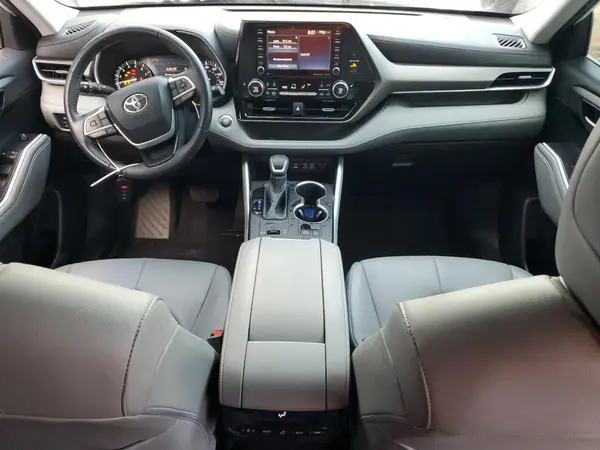 5TDGZRAH3NS129786 2022 TOYOTA HIGHLANDER - Image 8