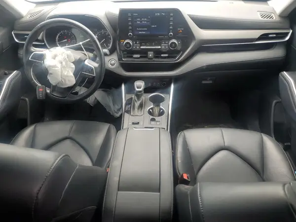 5TDGZRAH3NS541805 2022 TOYOTA HIGHLANDER - Image 8