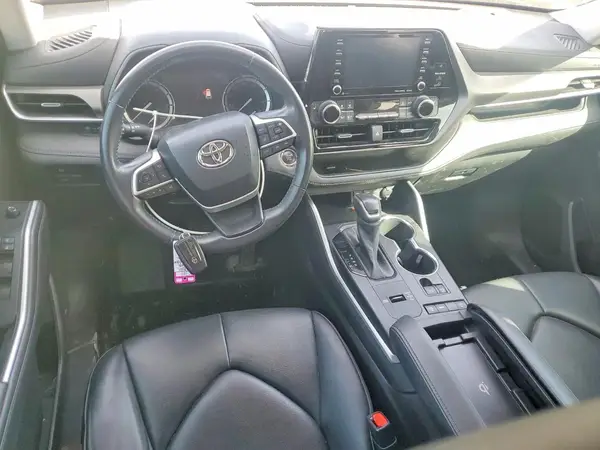 5TDGZRAH3NS544686 2022 TOYOTA HIGHLANDER - Image 8