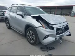 5TDGZRAH3NS547975 2022 TOYOTA HIGHLANDER