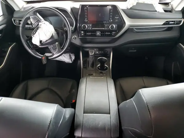 5TDGZRAH4LS019925 2020 TOYOTA HIGHLANDER - Image 8