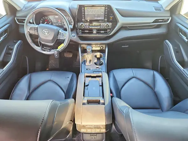 5TDGZRAH4MS031445 2021 TOYOTA HIGHLANDER - Image 8