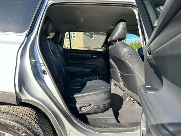 5TDGZRAH4MS032191 2021 TOYOTA HIGHLANDER - Image 8