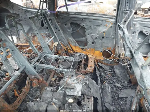 5TDGZRAH4MS050383 2021 TOYOTA HIGHLANDER - Image 8