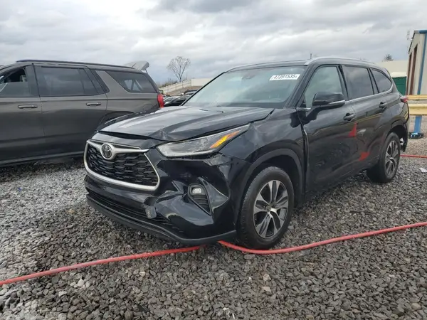 5TDGZRAH4MS073520 2021 TOYOTA HIGHLANDER - Image 1