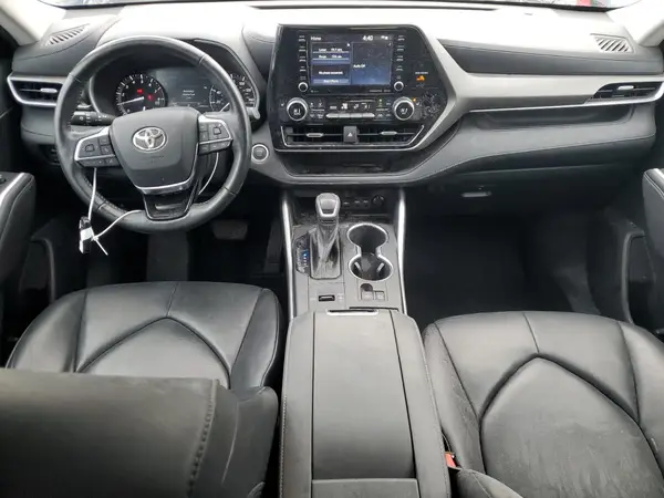 5TDGZRAH4MS073520 2021 TOYOTA HIGHLANDER - Image 8