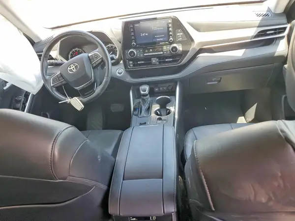 5TDGZRAH4MS537678 2021 TOYOTA HIGHLANDER - Image 8