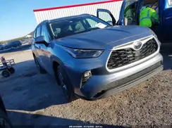 5TDGZRAH4NS094241 2022 TOYOTA HIGHLANDER