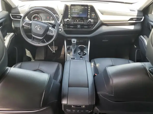 5TDGZRAH4NS102001 2022 TOYOTA HIGHLANDER - Image 8