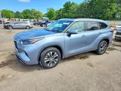 5TDGZRAH4NS107313 2022 TOYOTA HIGHLANDER