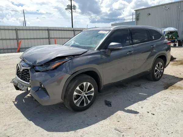 5TDGZRAH4NS124953 2022 TOYOTA HIGHLANDER - Image 1