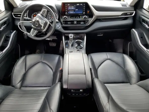 5TDGZRAH4NS138125 2022 TOYOTA HIGHLANDER - Image 8