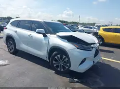 5TDGZRAH4NS540954 2022 TOYOTA HIGHLANDER